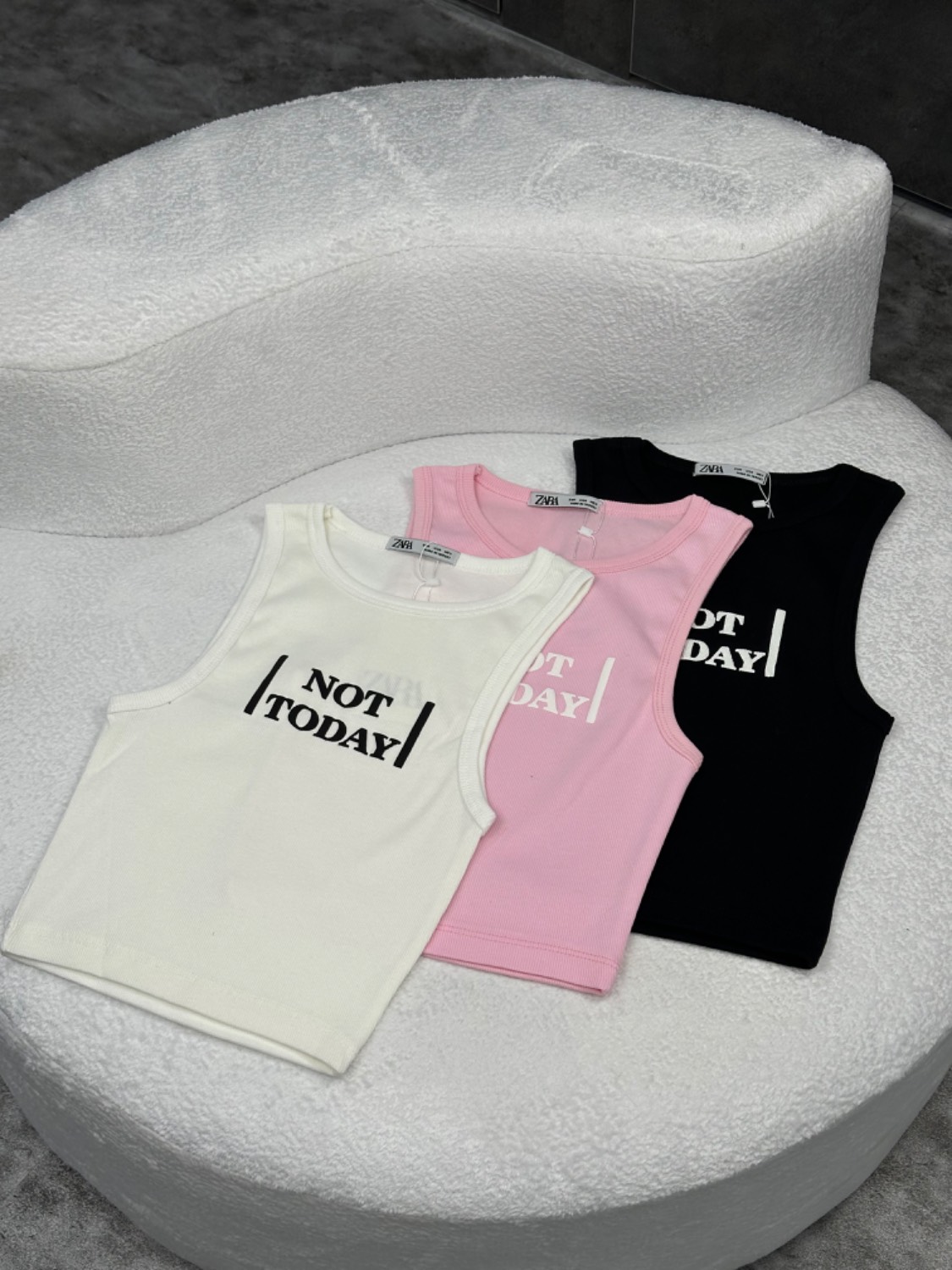 تاپ کبریتی زارا مدل Not Today |